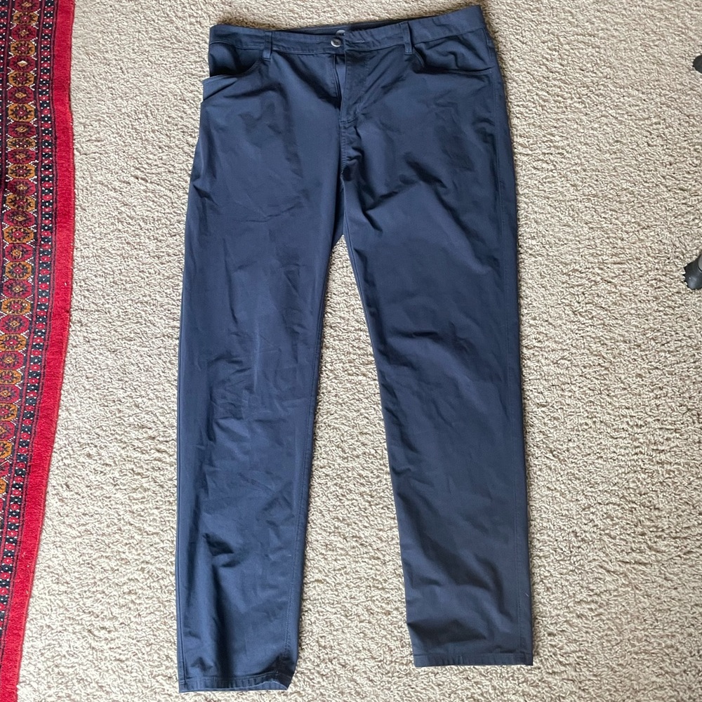 Blue Vuori 36x34 pants